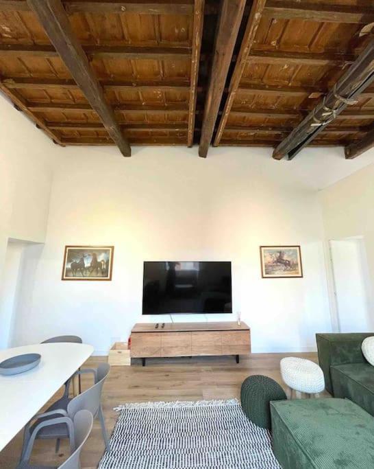 Aphrodite Apartment Piazza Venezia Rom Exterior foto